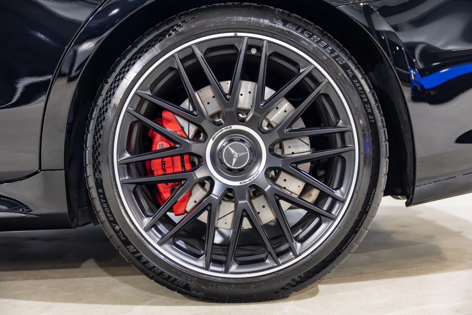 Used Car 2025 Mercedes-benz S-class  Amg S 63 E For Sale Under $180,000 In Boerne, Texas