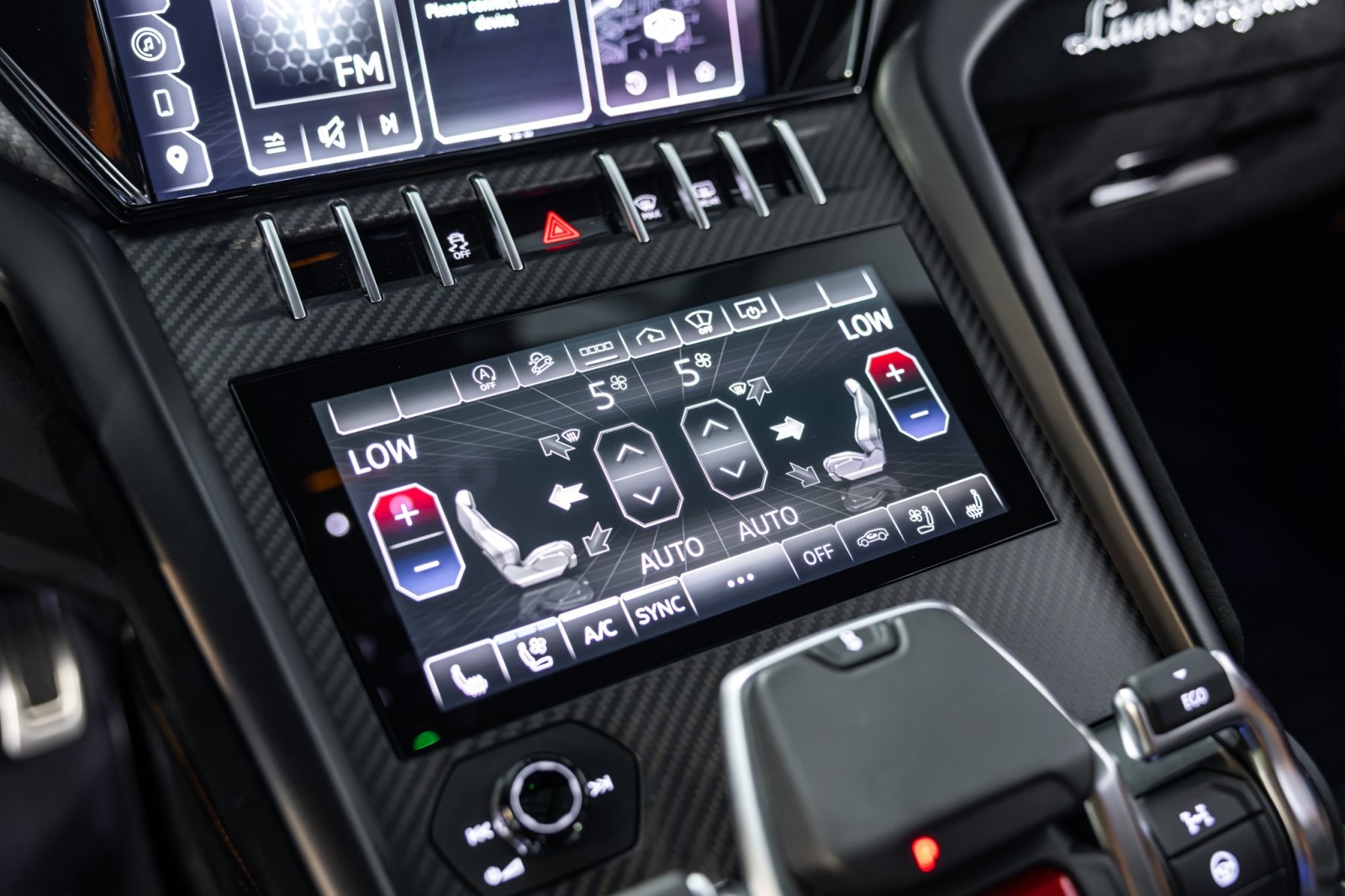 2024 Lamborghini Urus Performante - Photo 45