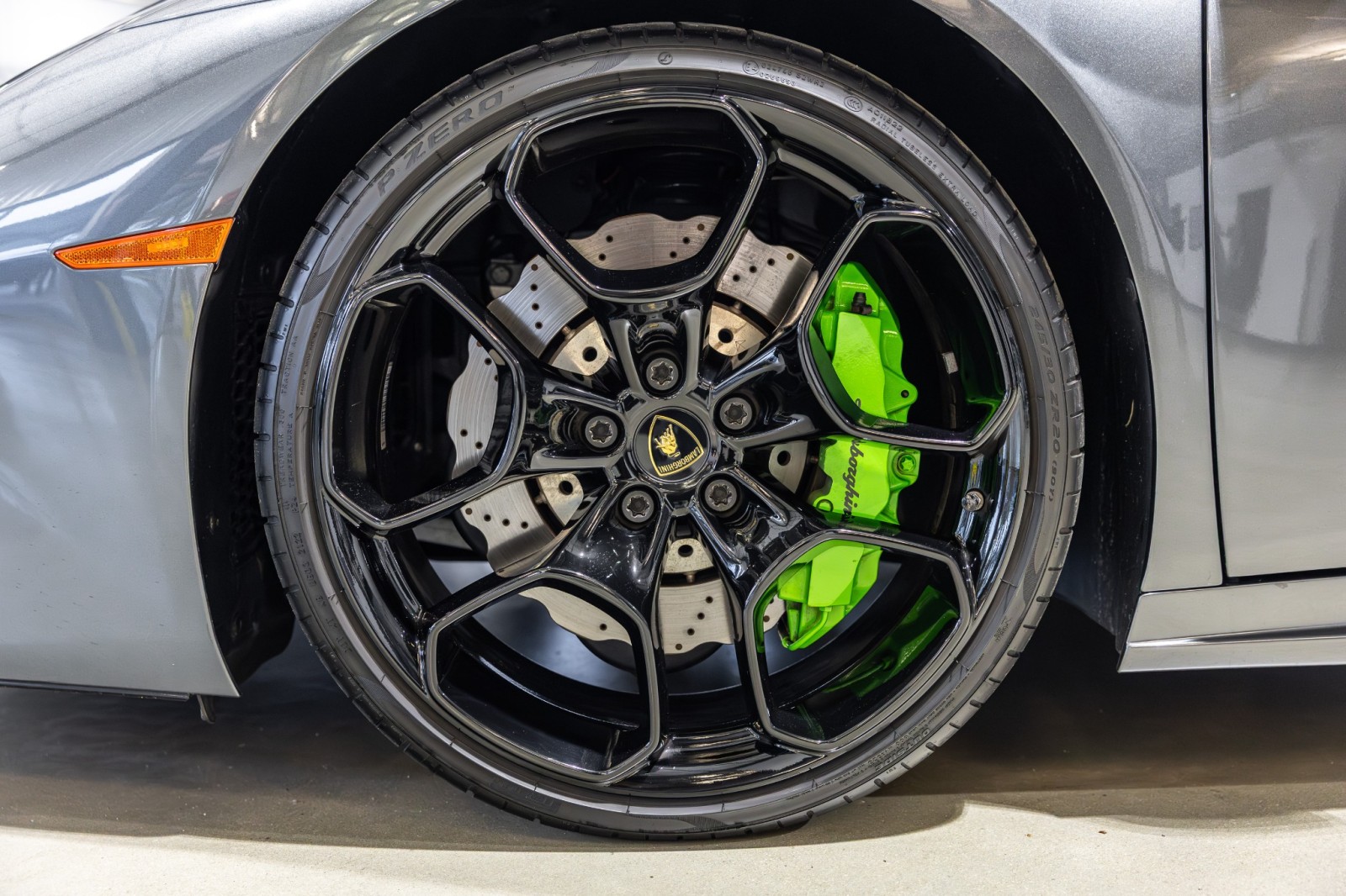 Used Car 2017 Lamborghini Huracan  For Sale Under $220,000 In Boerne, Texas