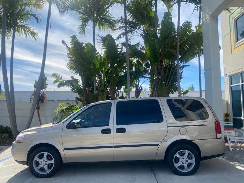 2007 Chevrolet Uplander LS LOW MILES 46,982 VAN in , 