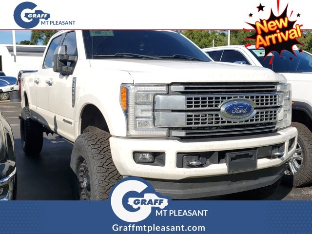  2018 Ford F-350 Super Duty Pickup Truck Four-Wheel Drive 