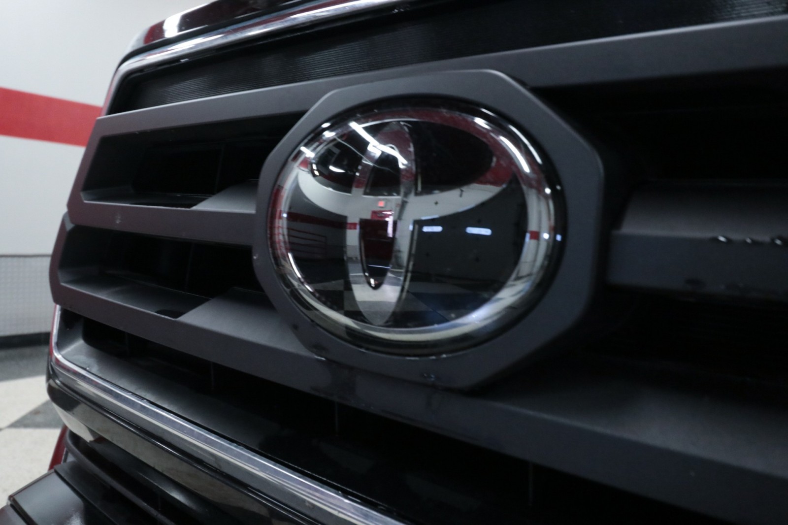 Used Car 2022 Toyota Tacoma 2wd  Sr5 For Sale Under $35,000 In Austin, Texas