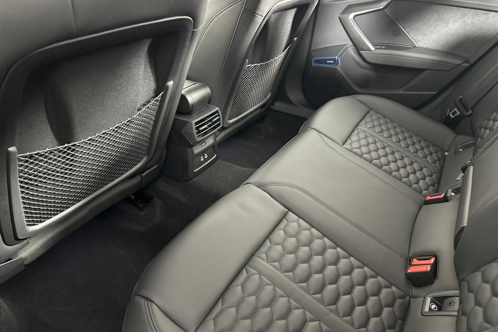 New 2026 Daytona Gray Pearl Effect Audi quattro image 11