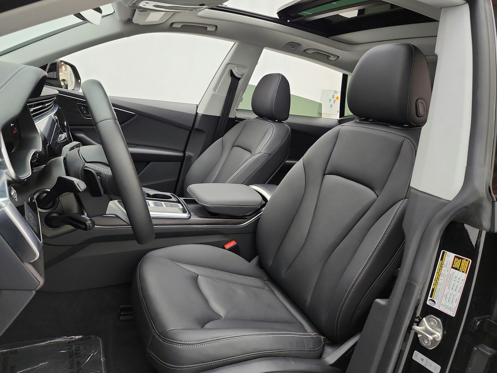 Used 2023 Mythos Black Metallic Audi Premium image 10