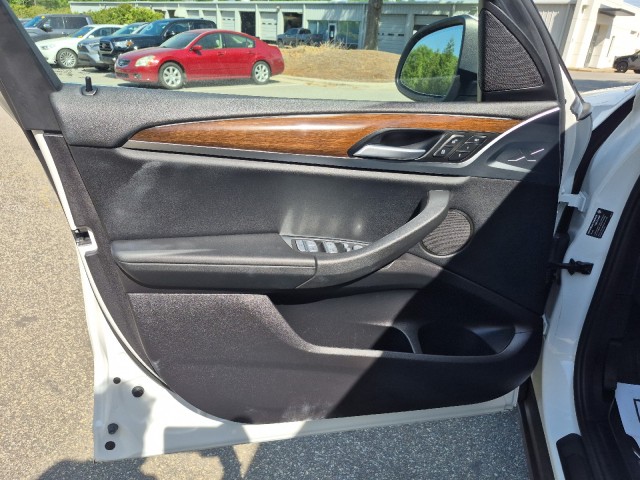 BMWX323