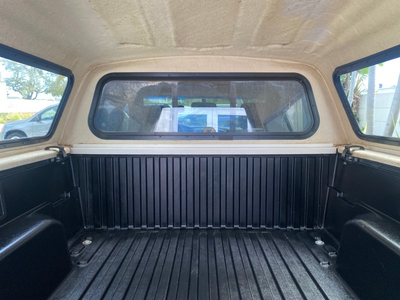 2007 Toyota Tacoma 4 DR CAMPER TOP LOW MILES 52,954 in , 