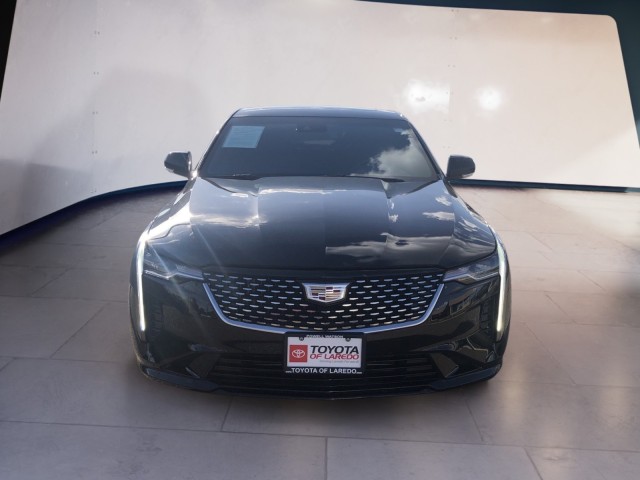 2024 Cadillac CT4 Luxury 2