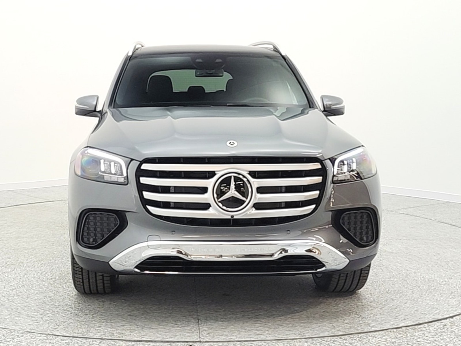 New 2026 Selenite Grey Metallic Mercedes-Benz GLS 450 image 2
