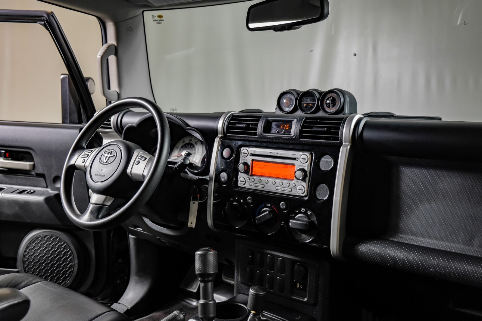 2014 Toyota FJ Cruiser  18