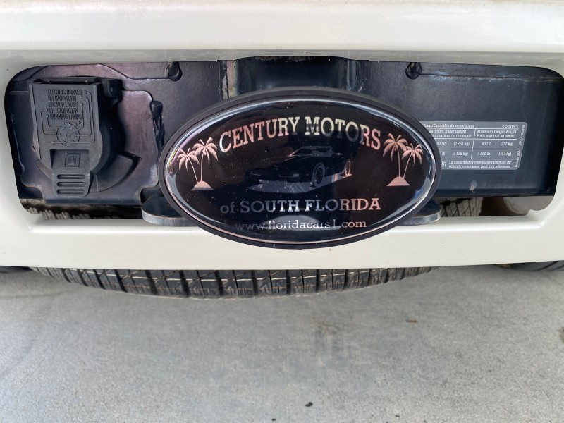 2010 Cadillac Escalade SUNROOF NAV Premium LOW MILES 66,933 in ,