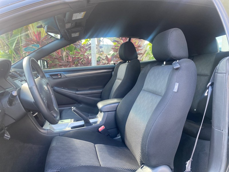 2006 Toyota Camry Solara SE V6 CONV LOW MILES 57,572 in ,