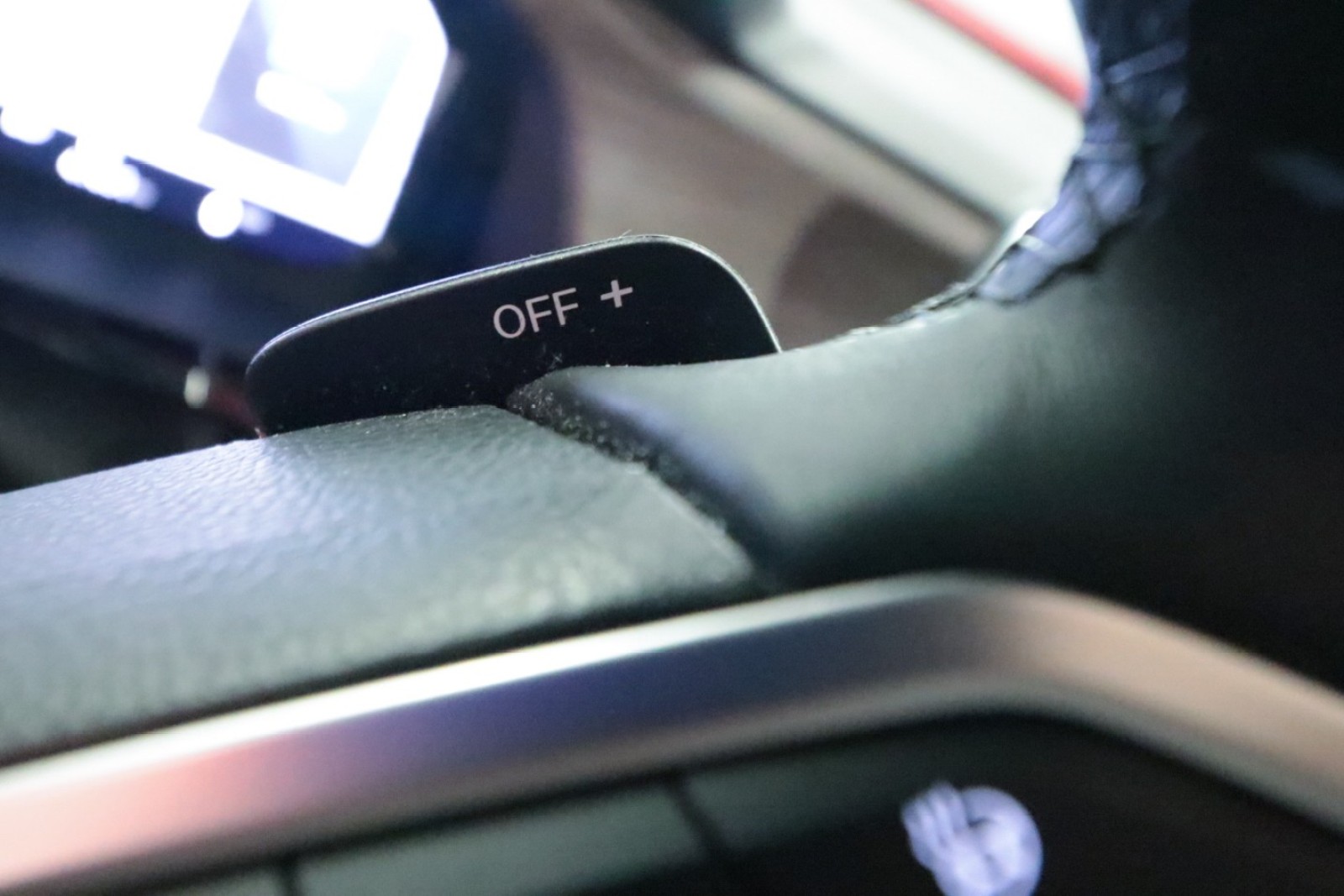 Used Car 2024 Volkswagen Atlas  2.0t Sel Premium R-line For Sale Under $40,000 In Austin, Texas