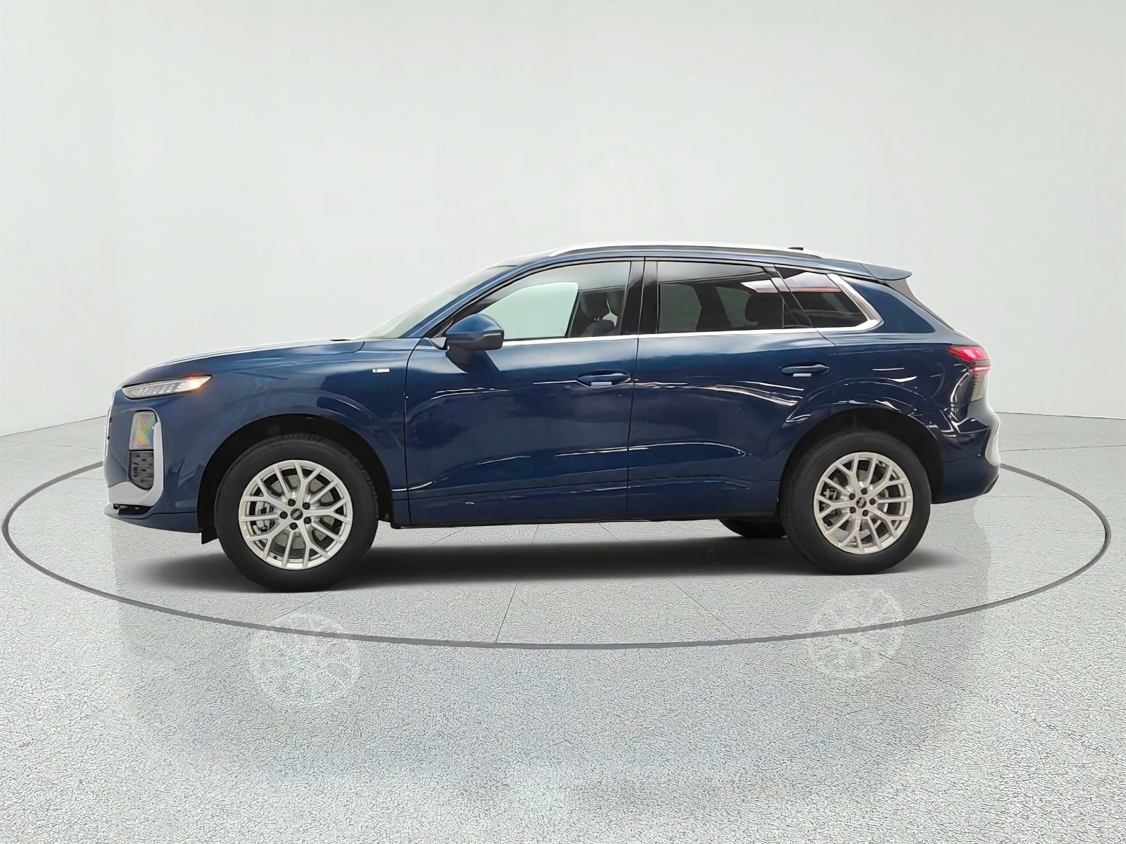 New 2026 Malpelo Blue Metallic Audi S line quattro image 8