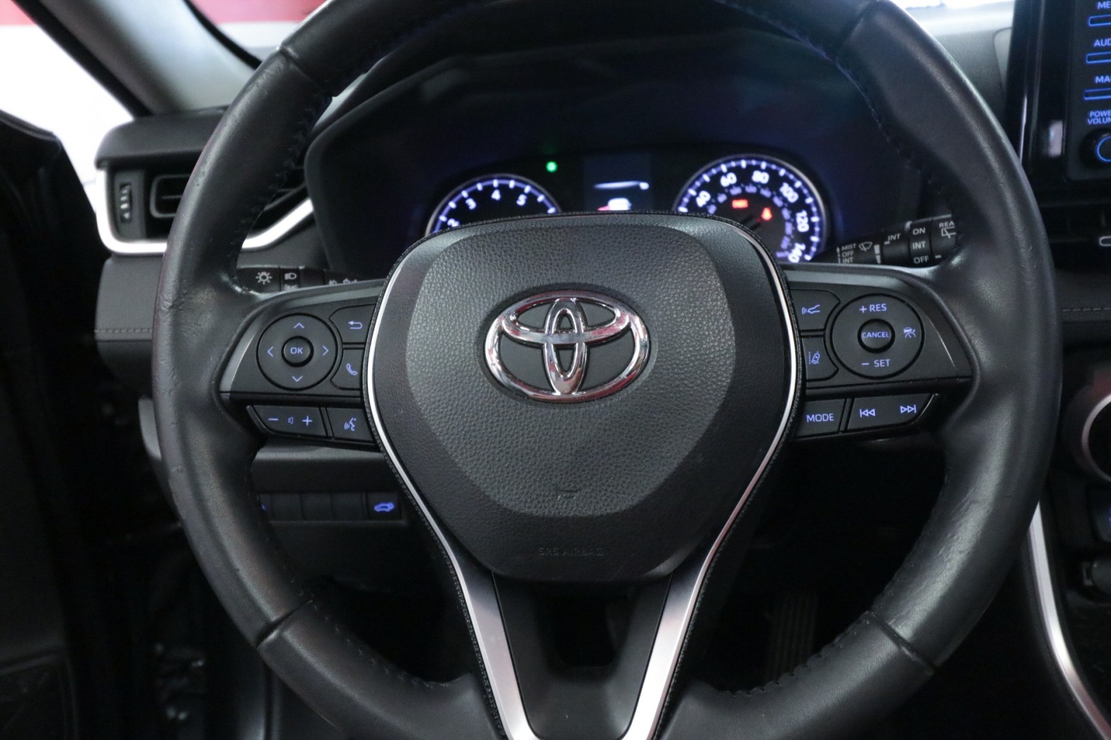 Used Car 2020 Toyota Rav4  Xle Premium For Sale Under $30,000 In Austin, Texas
