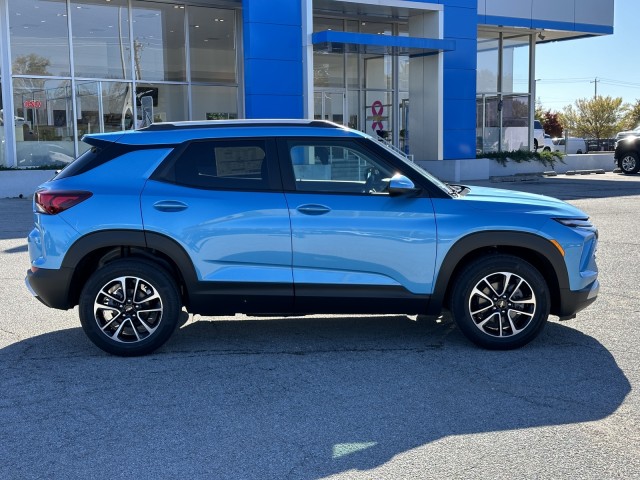 2025 Chevrolet Trailblazer LT 2