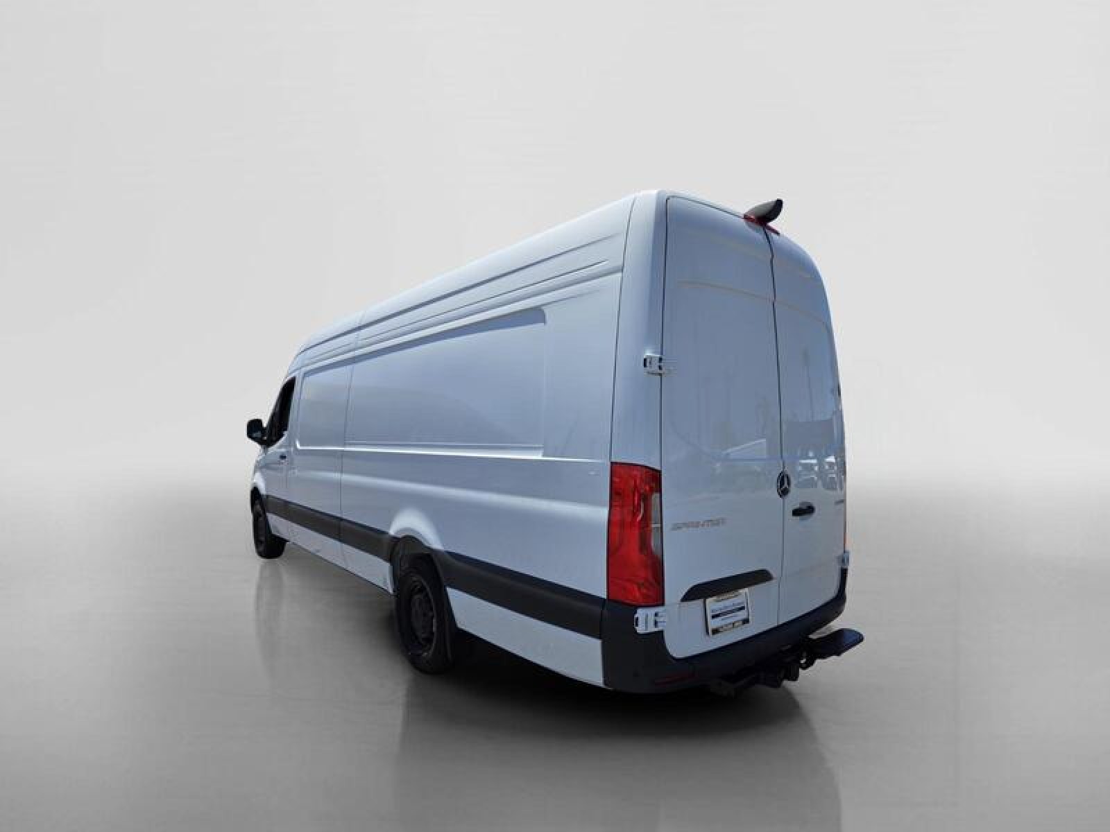 New 2026 ARCTIC WHITE Mercedes-Benz  image 3