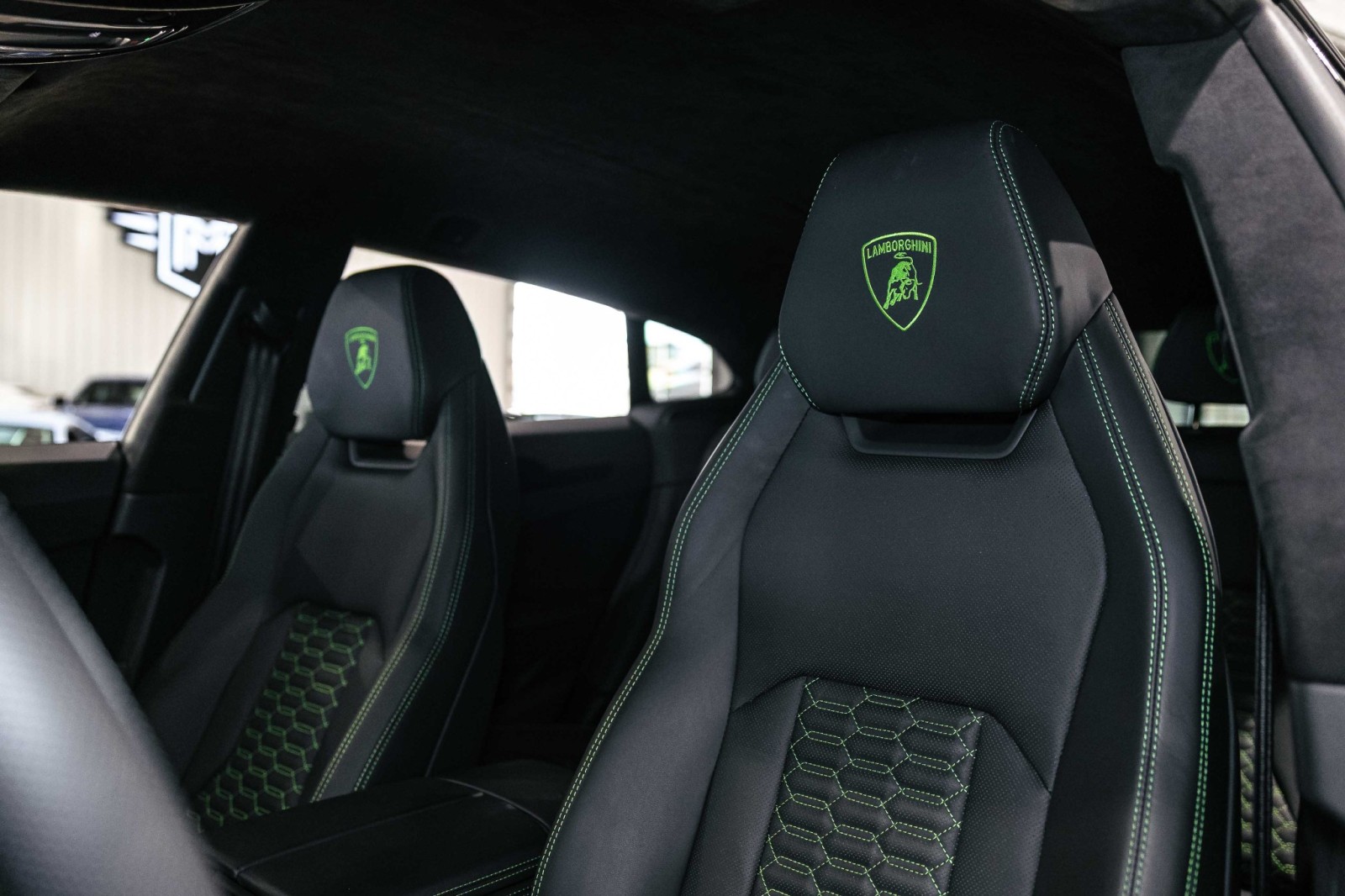 Used Car 2023 Lamborghini Urus  S For Sale Under $250,000 In Boerne, Texas