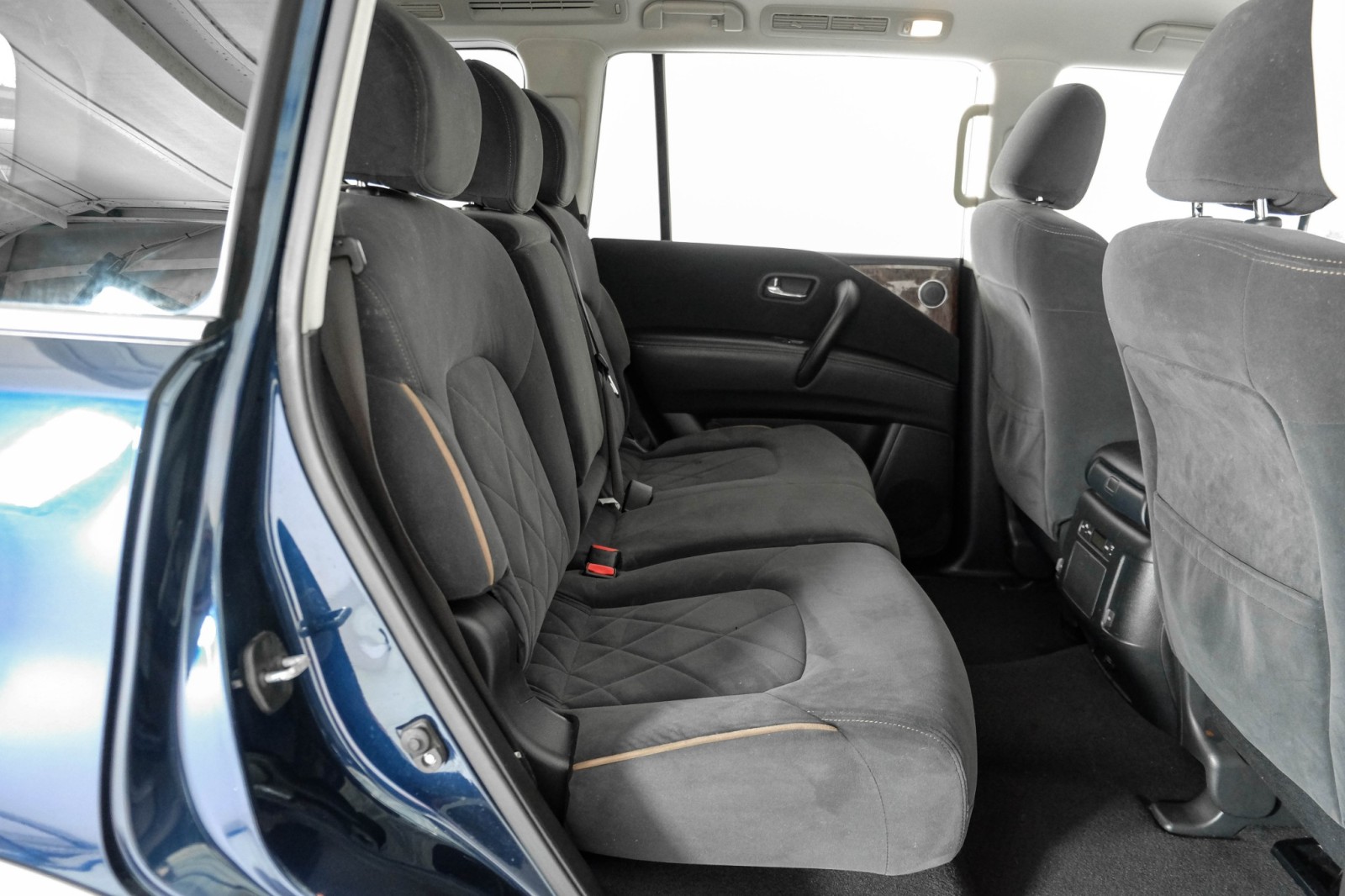 2018 Nissan Armada SV AWD NAVIGATION HEATED SEATS REAR CAMERA KEYLESS 36