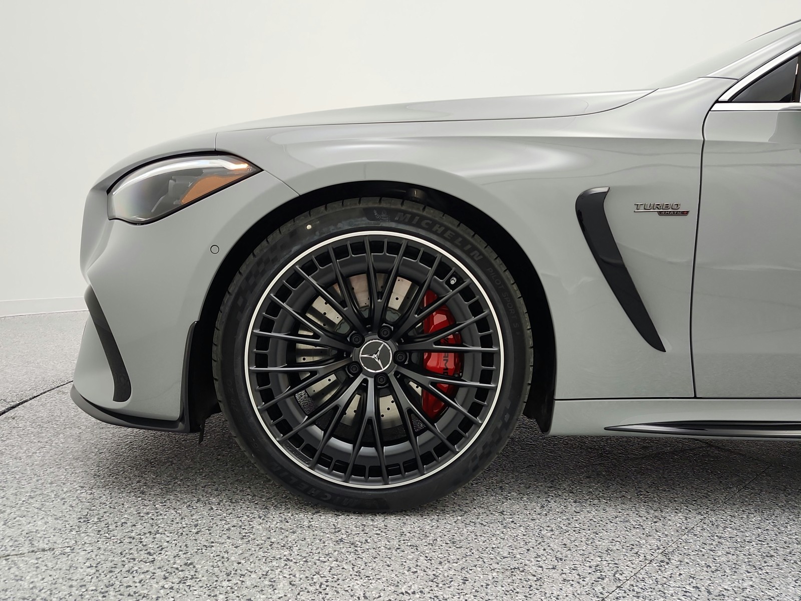 New 2026 MANUFAKTUR Alpine Grey Metallic Mercedes-Benz AMG® CLE 53 4MATIC+ Cabriolet image 12