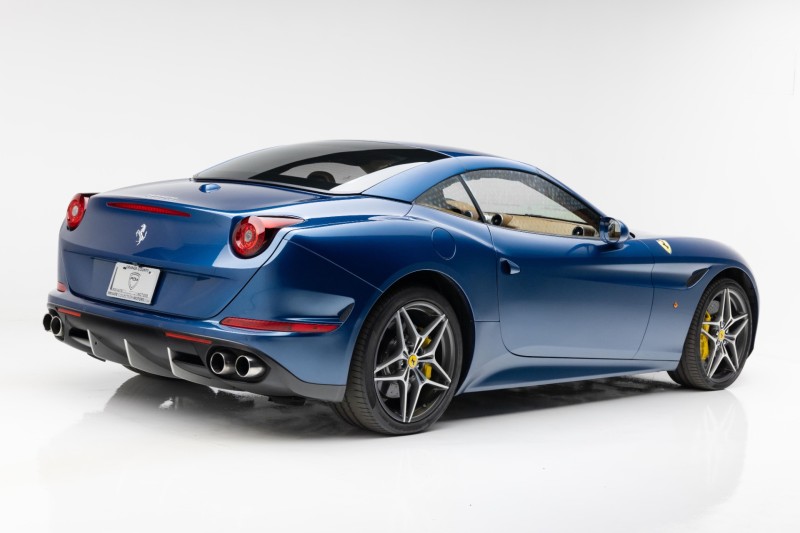 2015 Ferrari California T T in , 