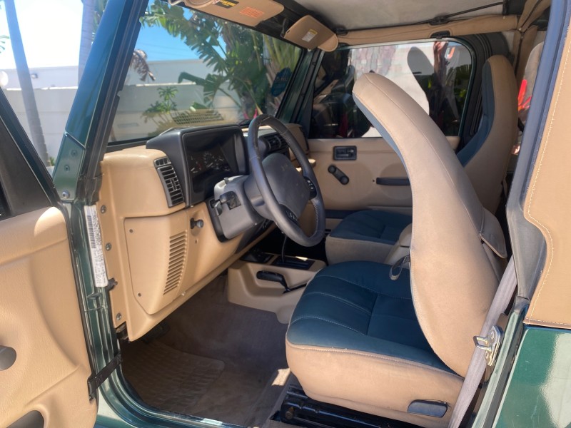 1999 Jeep Wrangler Sahara AUYO AC 6 CYL LOW MILES 47,009 in , 