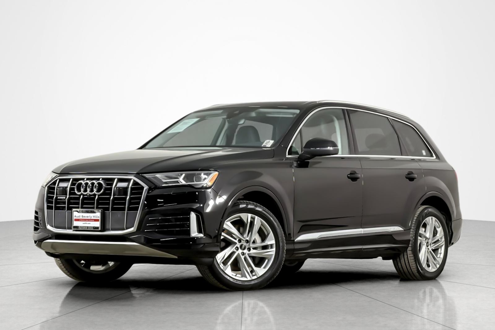 2023 Audi Q7 Premium Plus 55 TFSI quattro