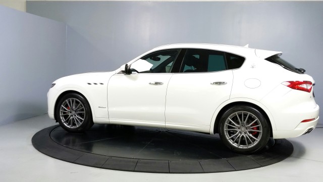 2019 Maserati Levante GranLusso 4