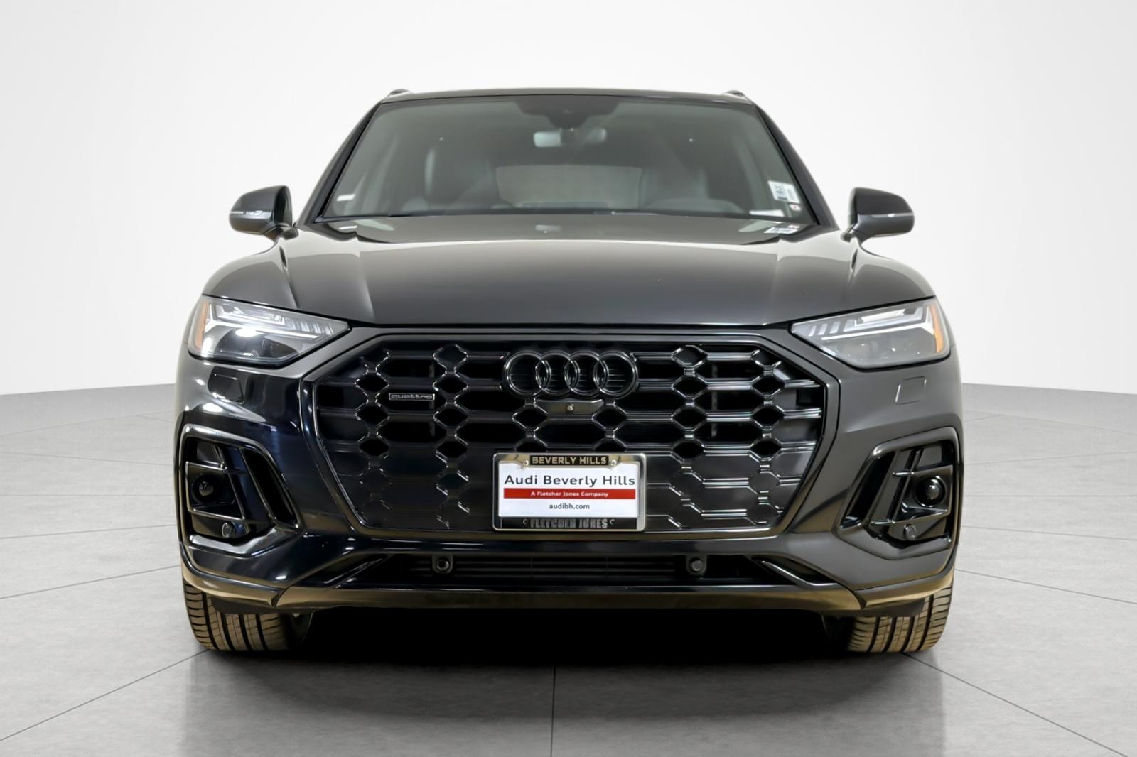 Used 2024 Mythos Black Metallic Audi S line Prestige 55 TFSI e quattro image 8