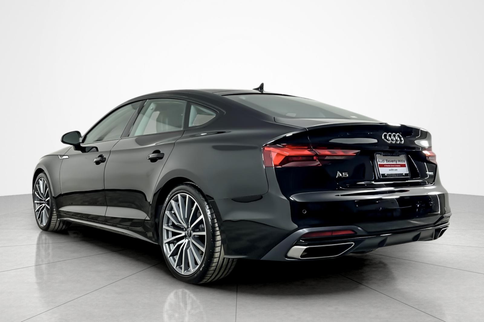 Used 2023 Brilliant Black Audi Premium Plus 40 TFSI quattro image 3