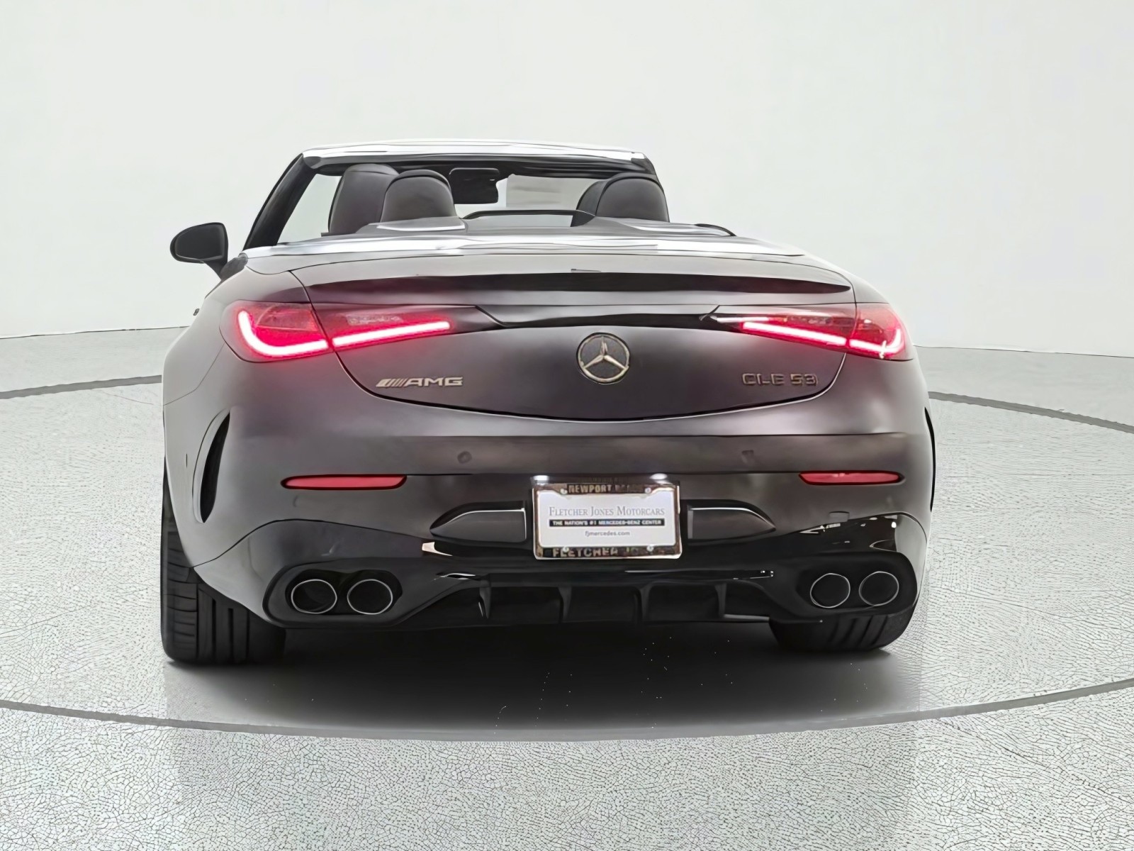 New 2027 MANUFAKTUR Graphite Grey Magno Mercedes-Benz AMG® CLE 53 4MATIC+ Cabriolet image 6