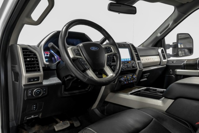 2020 Ford F-250 LARIAT 14