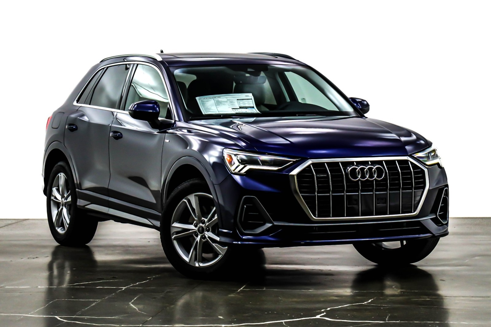 Trunk Ledge Kit | AUDI Q3 2024 Trunk Ledge Kit | AUDI Q3 2024