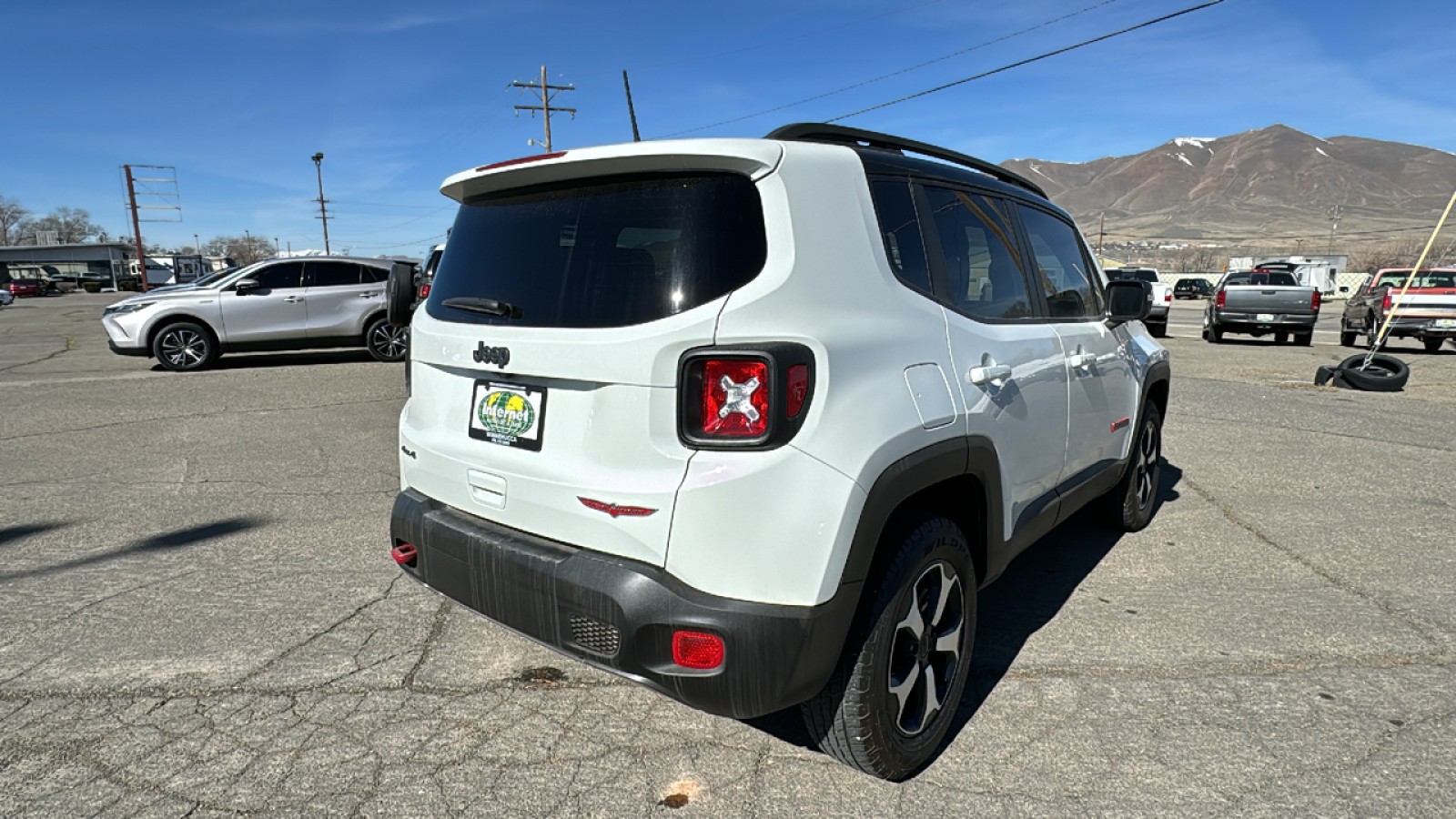 2022 Jeep Renegade Trailhawk 3