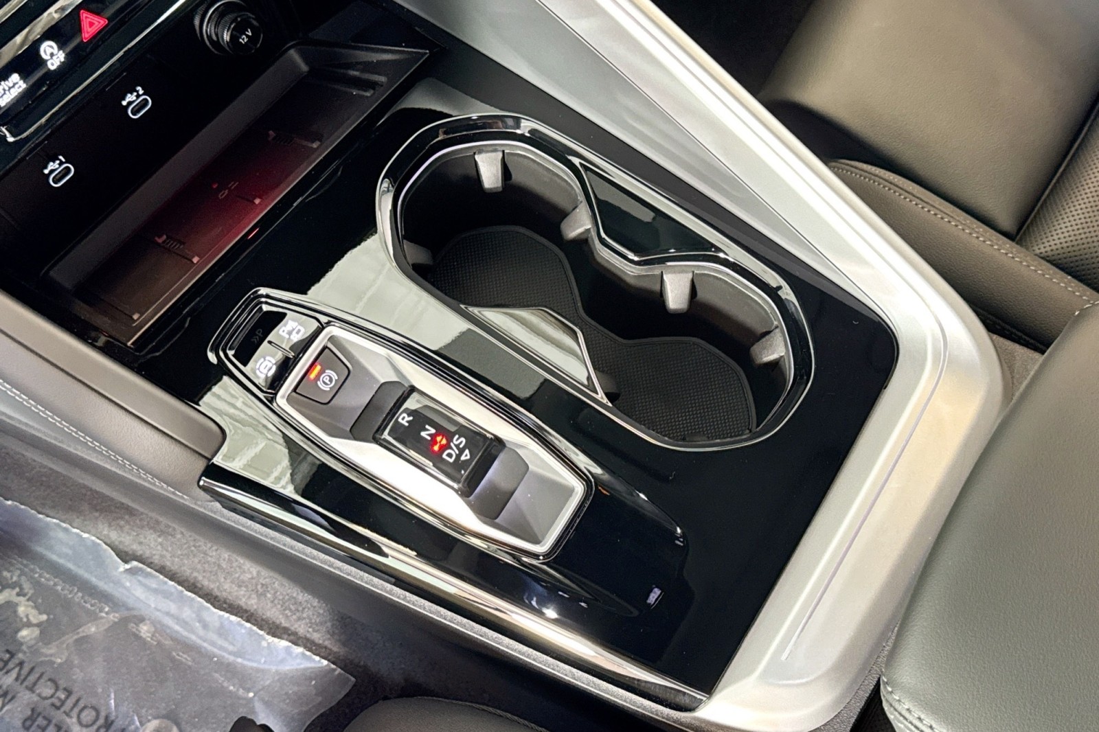 New 2025 Mythos Black Metallic Audi Premium Plus 2.0 TFSI quattro image 14