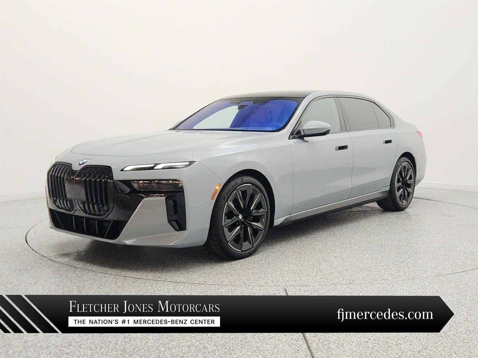 Gray (Brooklyn Grey Metallic) 2023 BMW 7 Series 740i RWD Sedan Rear-Wheel Drive Automatic