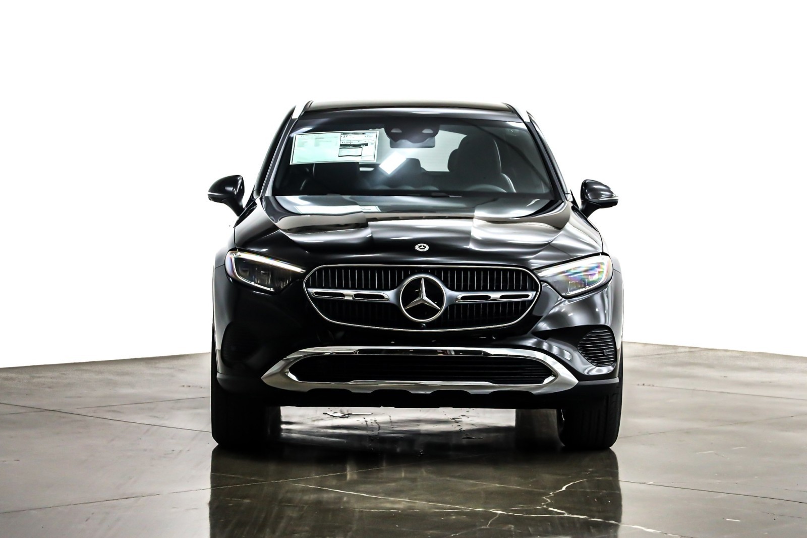 New 2026 Black Mercedes-Benz GLC 300 image 2