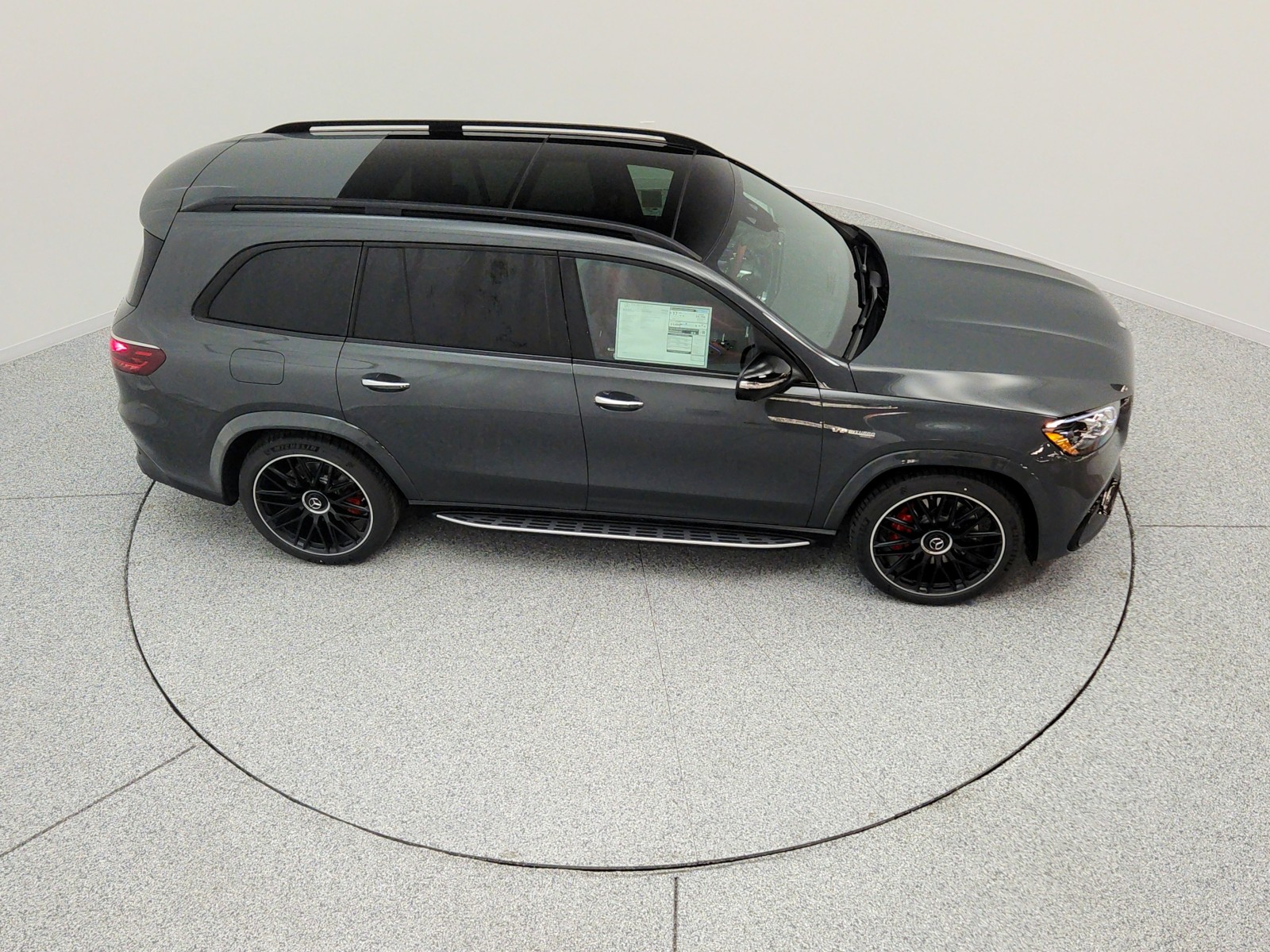 New 2026 MANUFAKTUR Signature Silicon Grey Mercedes-Benz AMG® GLS 63 4MATIC+ SUV image 19