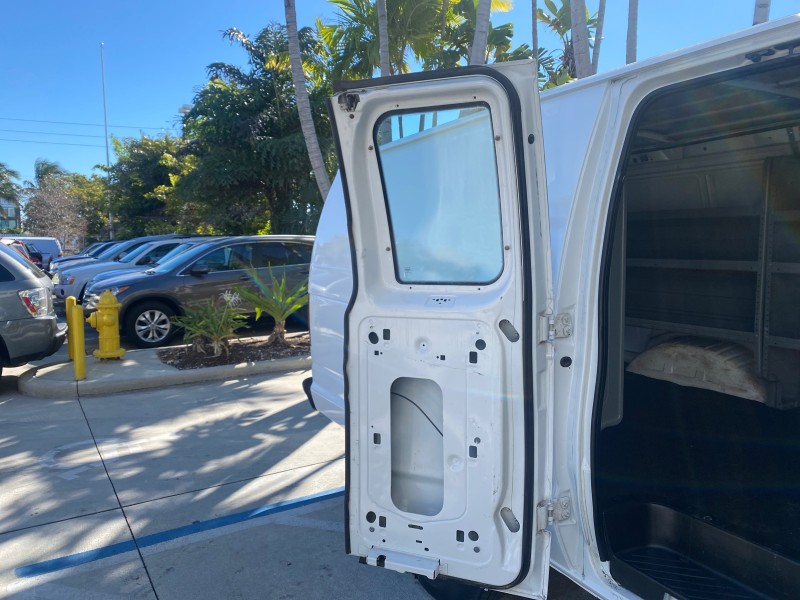 2003 Ford Econoline Cargo Van E 250 SUPER CARGO LOW MILES 67,419 in , 
