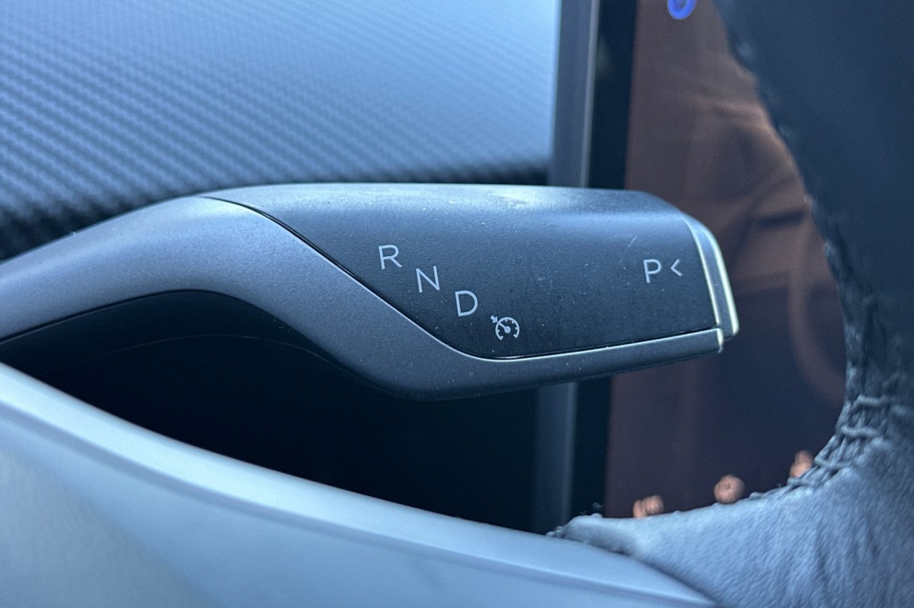 Used 2022 BLACK Tesla Performance image 21