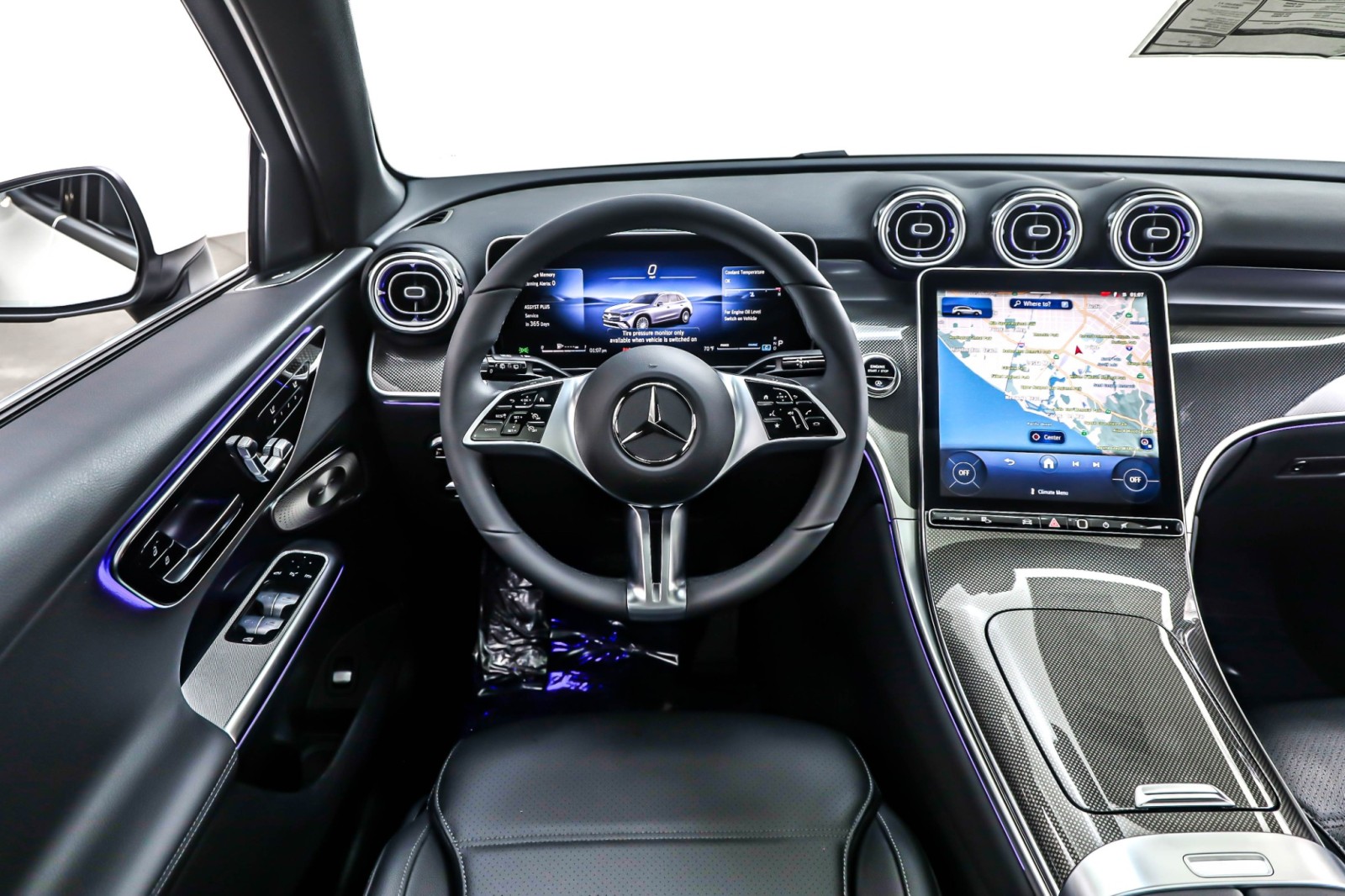 New 2026 Polar White Mercedes-Benz GLC 300 SUV image 4