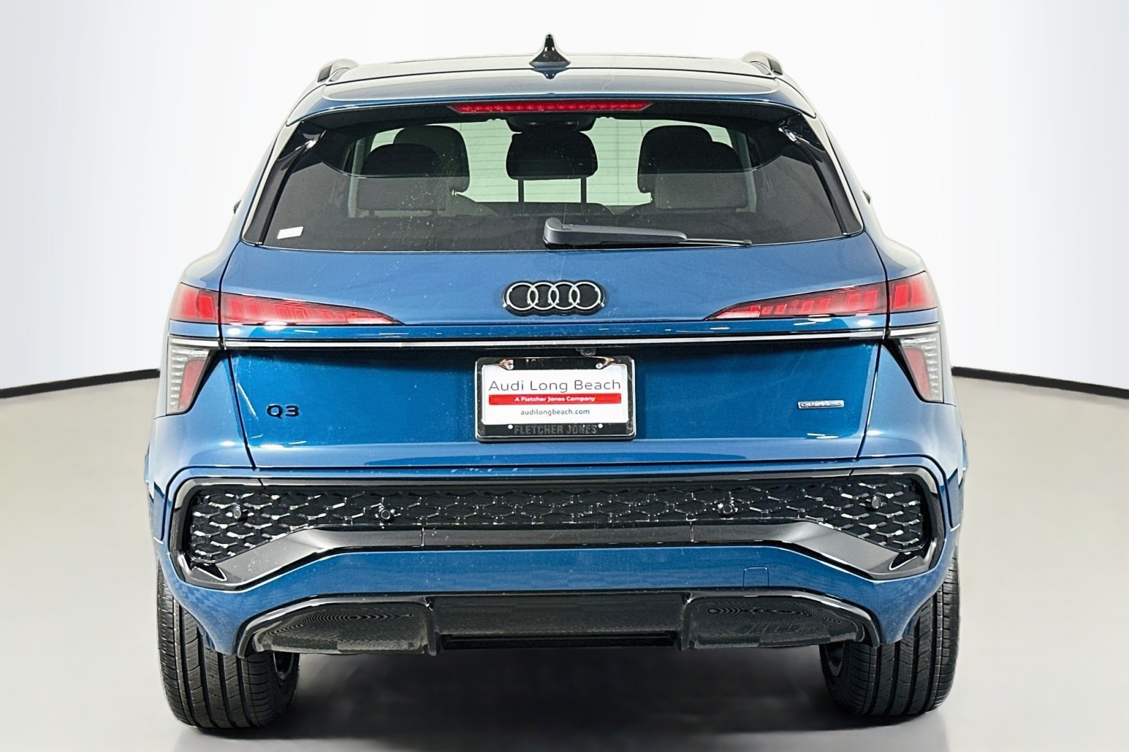 New 2026 Malpelo Blue Metallic Audi S line image 3