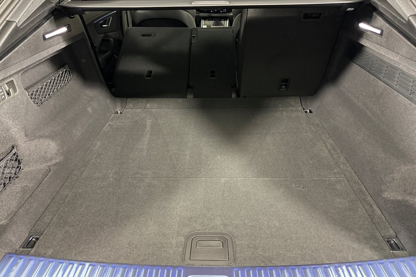 New 2026 Daytona Gray Pearl Effect Audi performance quattro image 14