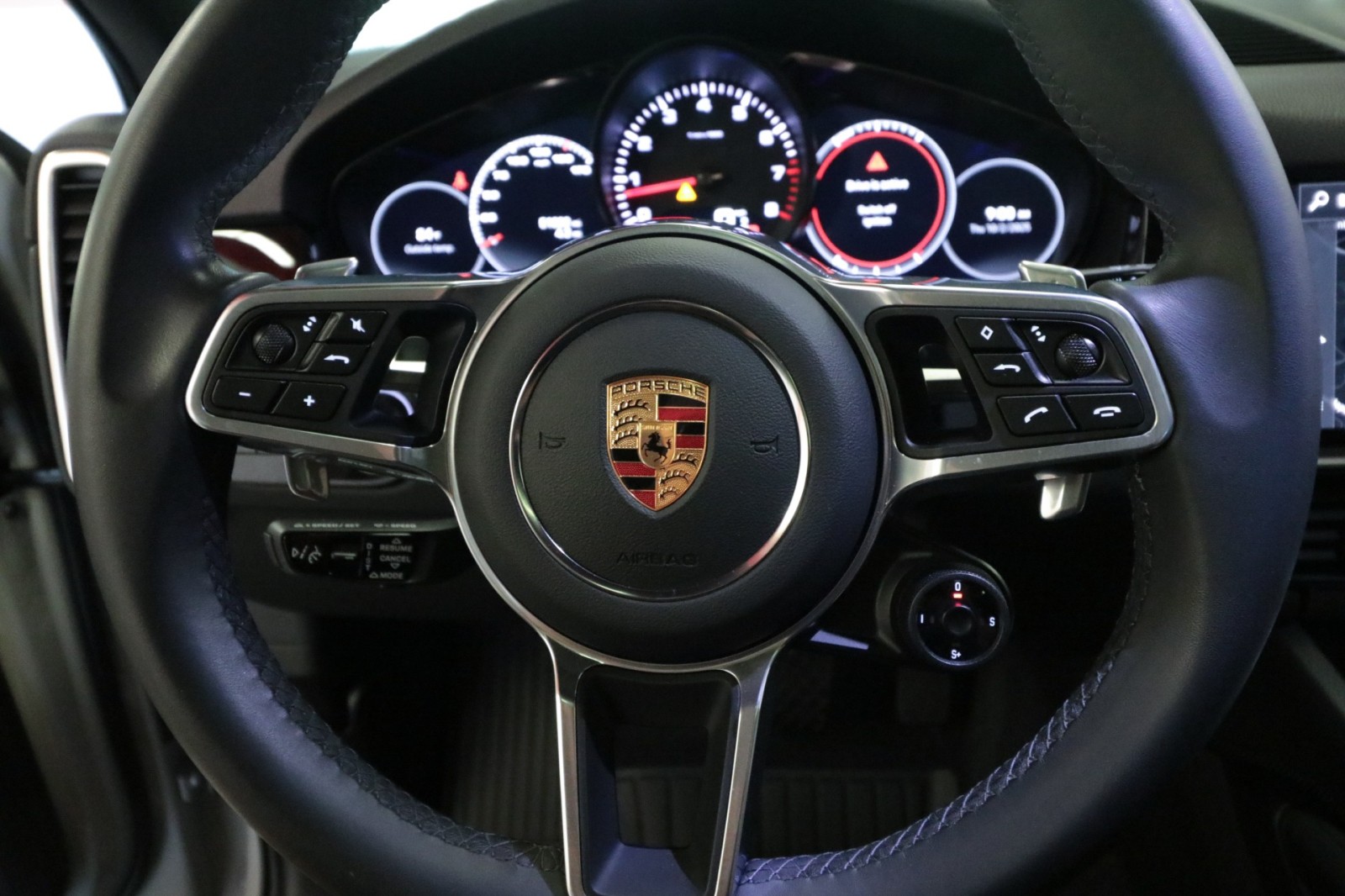 Used Car 2023 Porsche Cayenne  Platinum Edition For Sale Under $60,000 In Austin, Texas