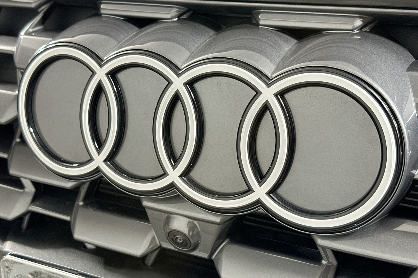 Used 2025 Tambora Gray Metallic Audi Premium Plus image 15