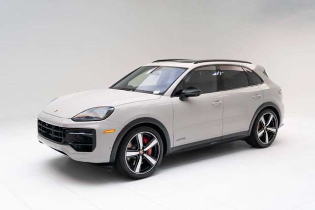 2025  Cayenne GTS in , 