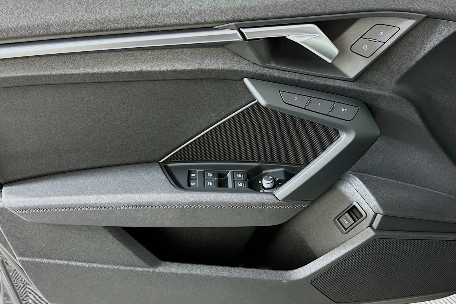 Used 2023 Manhattan Gray Metallic Audi Premium image 21