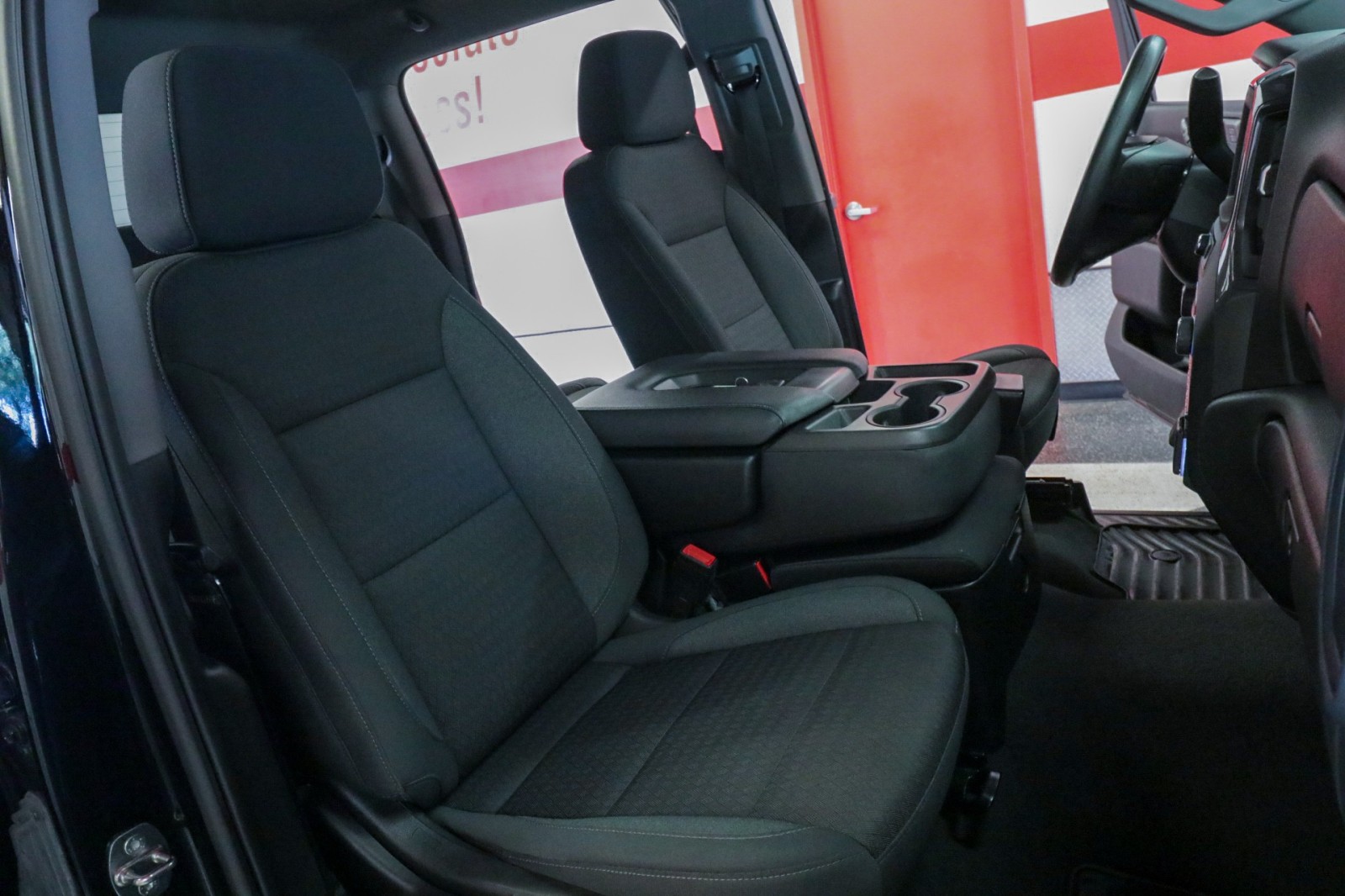 Used Car 2022 Chevrolet Silverado 1500  Custom For Sale Under $30,000 In Austin, Texas