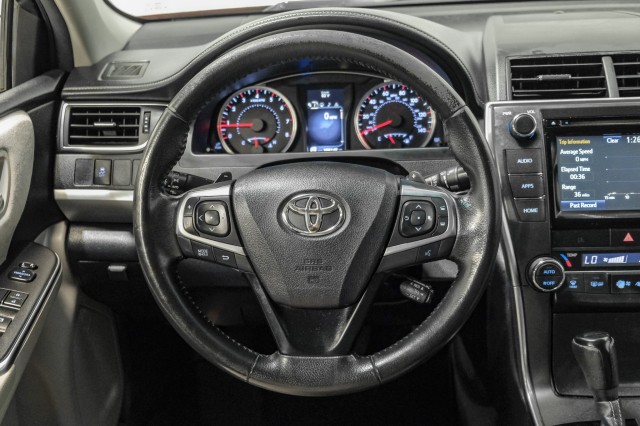 2015 Toyota Camry XSE 15