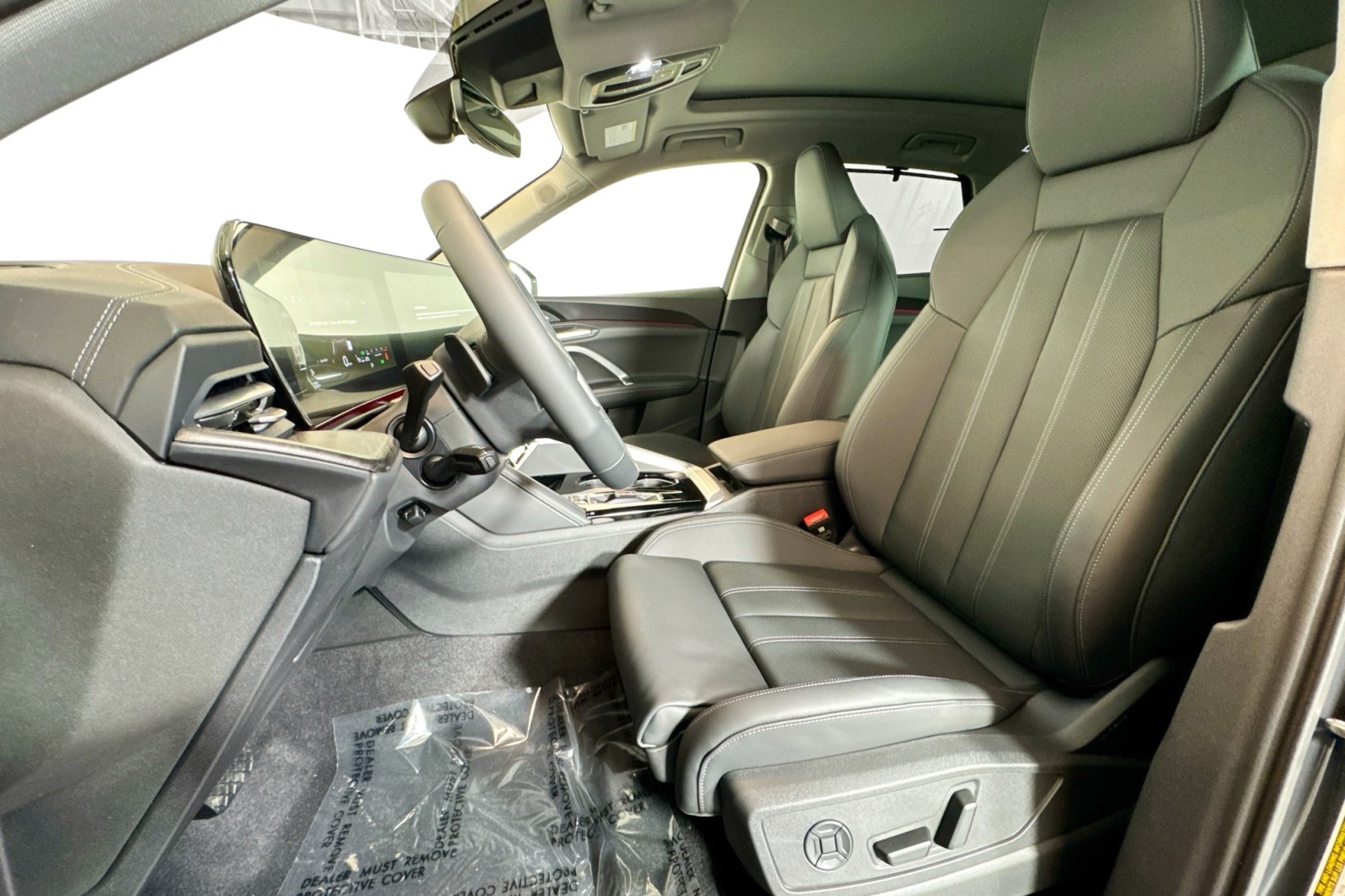 New 2025 Tambora Gray Metallic Audi Premium Plus 2.0 TFSI quattro image 17