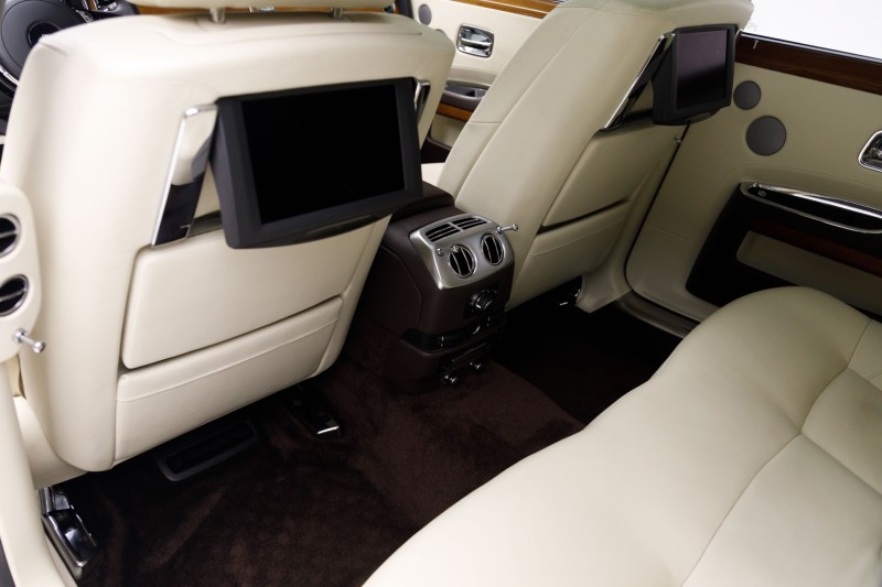 2011 Rolls-Royce Ghost  in , 